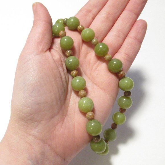 Gemstone necklace with Copper clasp - Picture 3 of 7